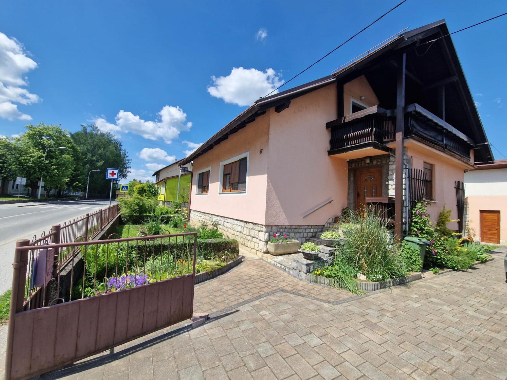Studio Apartman Marica - Ogulin, Hrvatska Luaran gambar